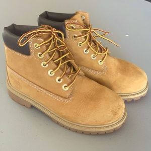 Youth size 1 TIMBERLAND shoes